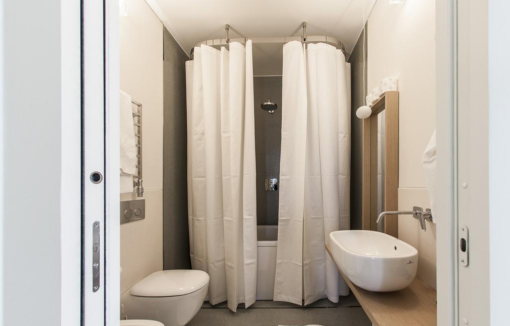 Hemeras Boutique Homes - Design Flats Near The City Center Milan Exterior photo