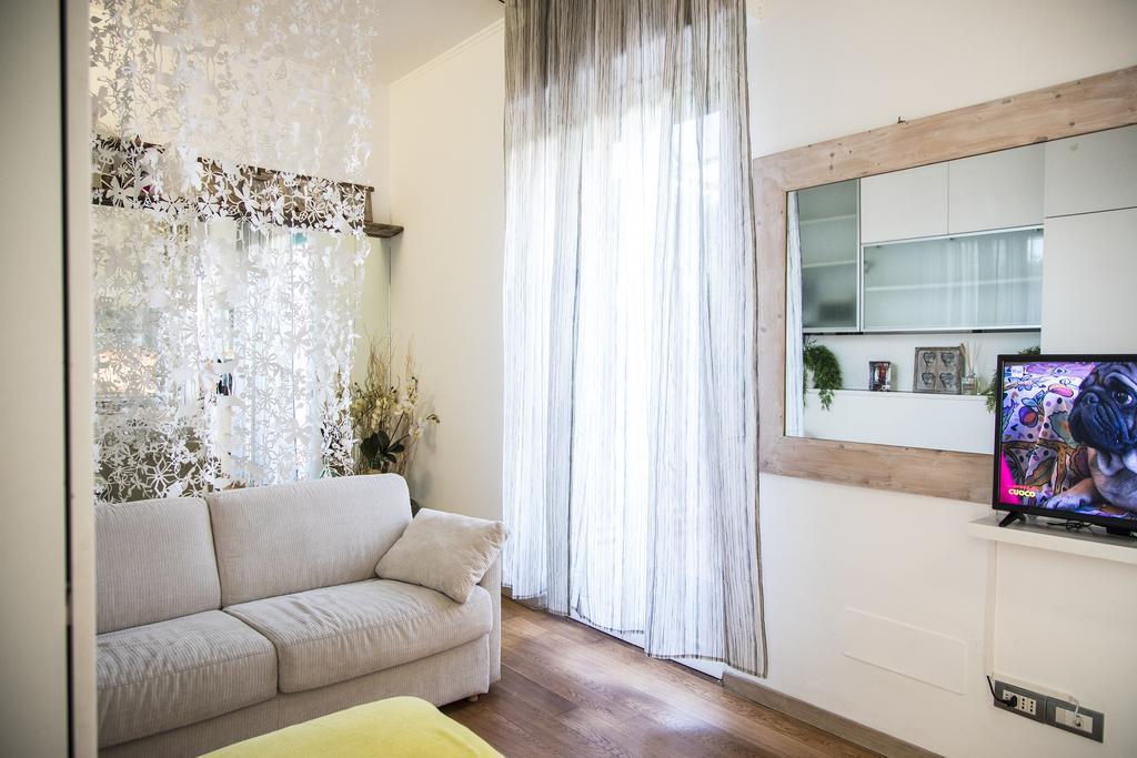 Hemeras Boutique Homes - Design Flats Near The City Center Milan Exterior photo